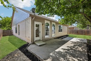 Century Park Blvd-S1109-076.jpg