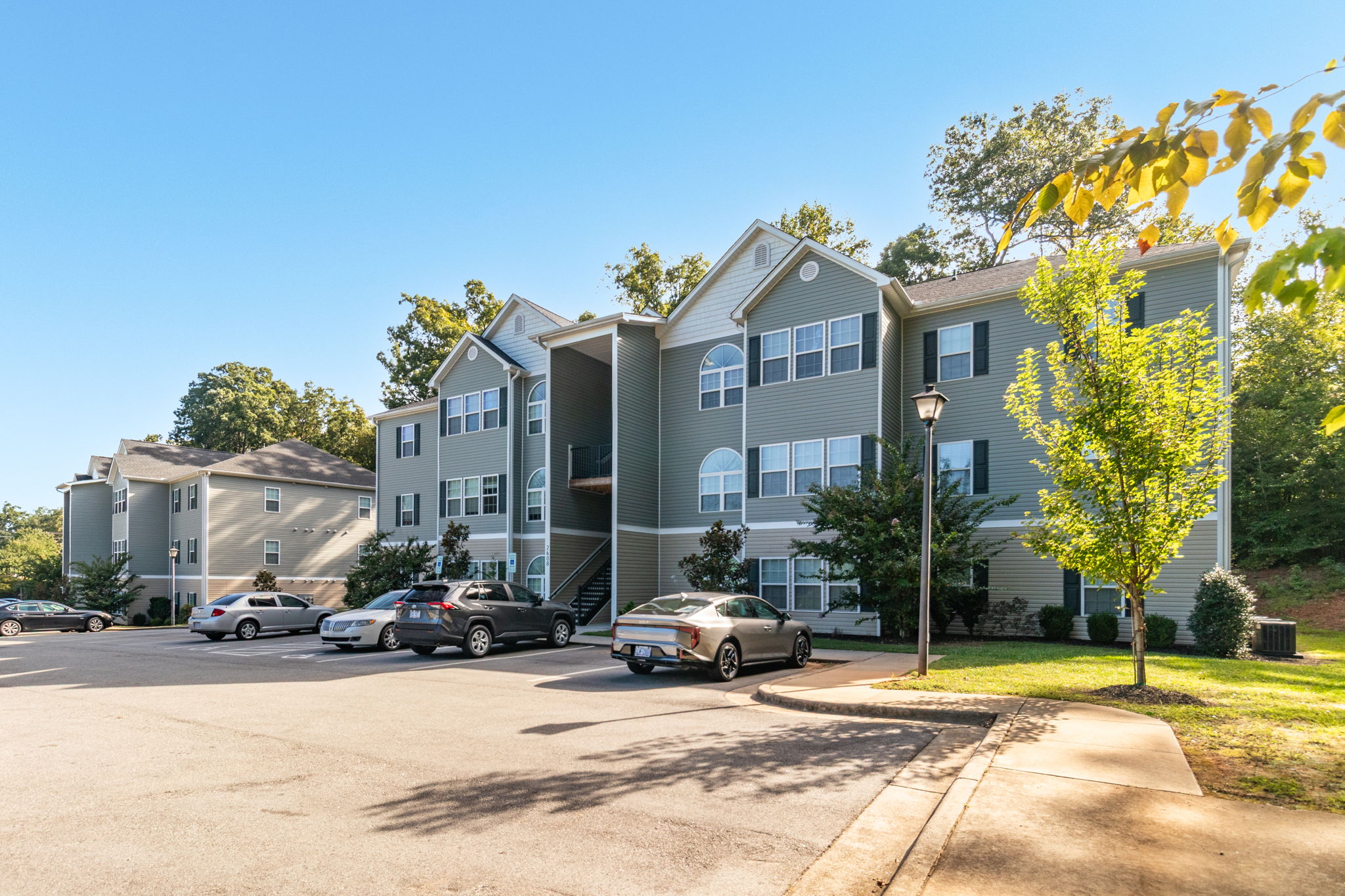2608 Pennoak Way-2