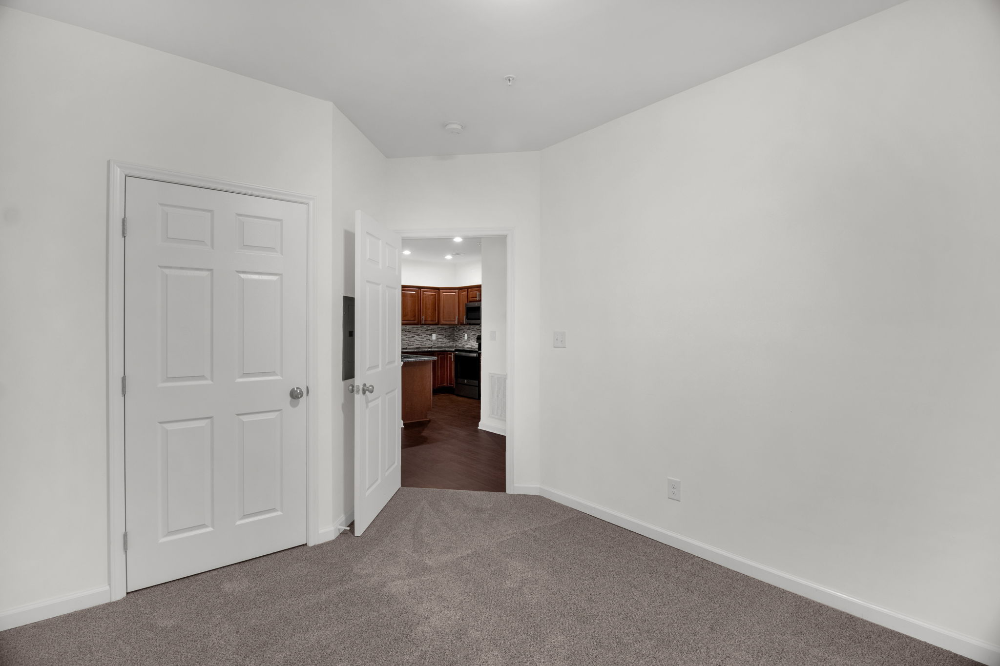 2608 Pennoak Way-22