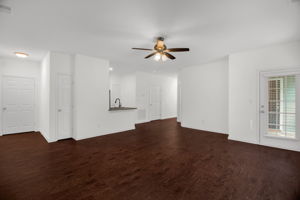 2608 Pennoak Way-7