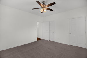 2608 Pennoak Way-17