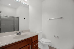 2608 Pennoak Way-19