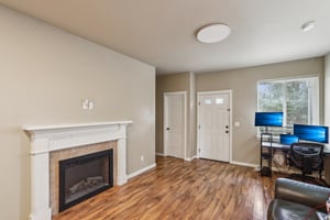 Princeton Pl-S1602-009.jpg