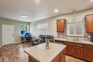 Princeton Pl-S1602-014.jpg