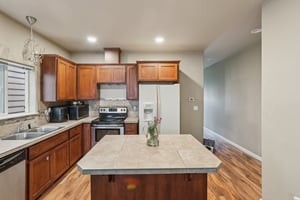 Princeton Pl-S1602-017.jpg