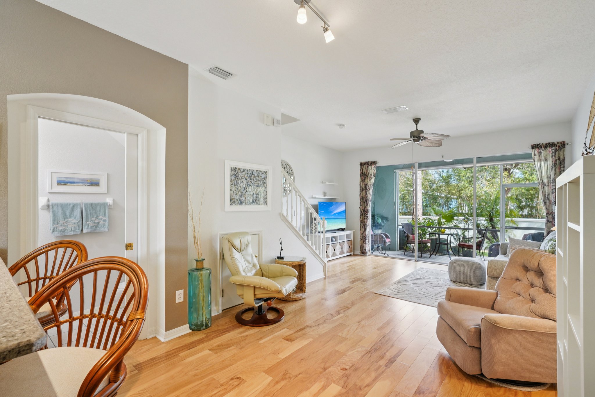 Chelsea Manor Blvd-S0403-008.jpg