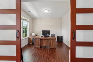 Lakefront Dr-S2504-024.jpg