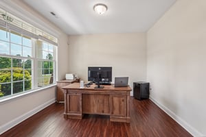 Lakefront Dr-S2504-025.jpg