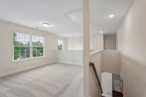 Lakefront Dr-S2504-041.jpg