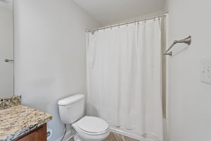 Lakefront Dr-S2504-045.jpg