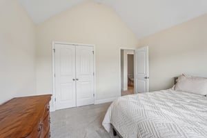 Lakefront Dr-S2504-048.jpg