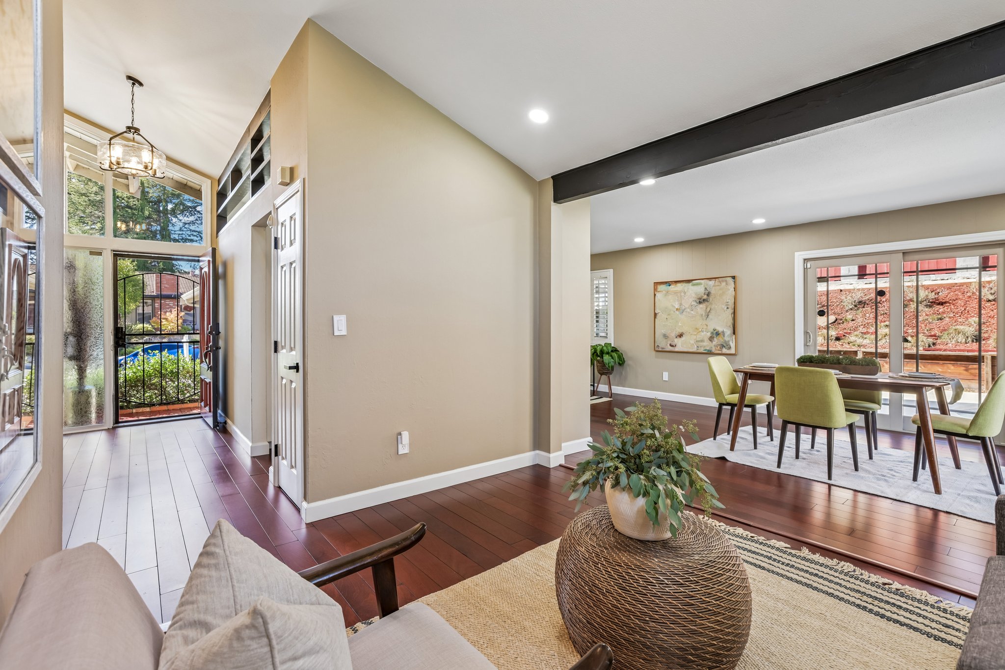 2609 Moraga Dr-S0210-009.jpg