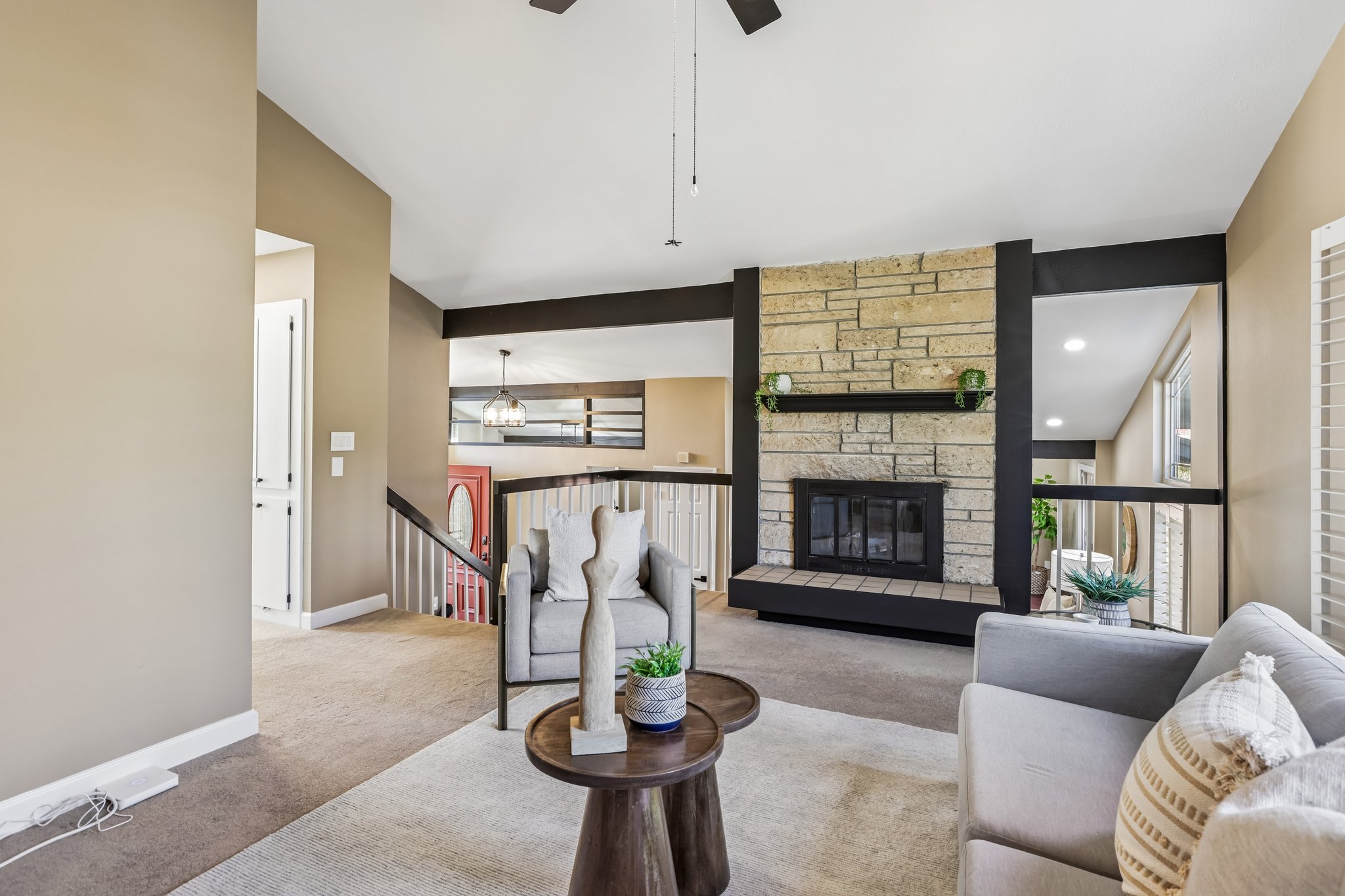 2609 Moraga Dr-S0210-038.jpg