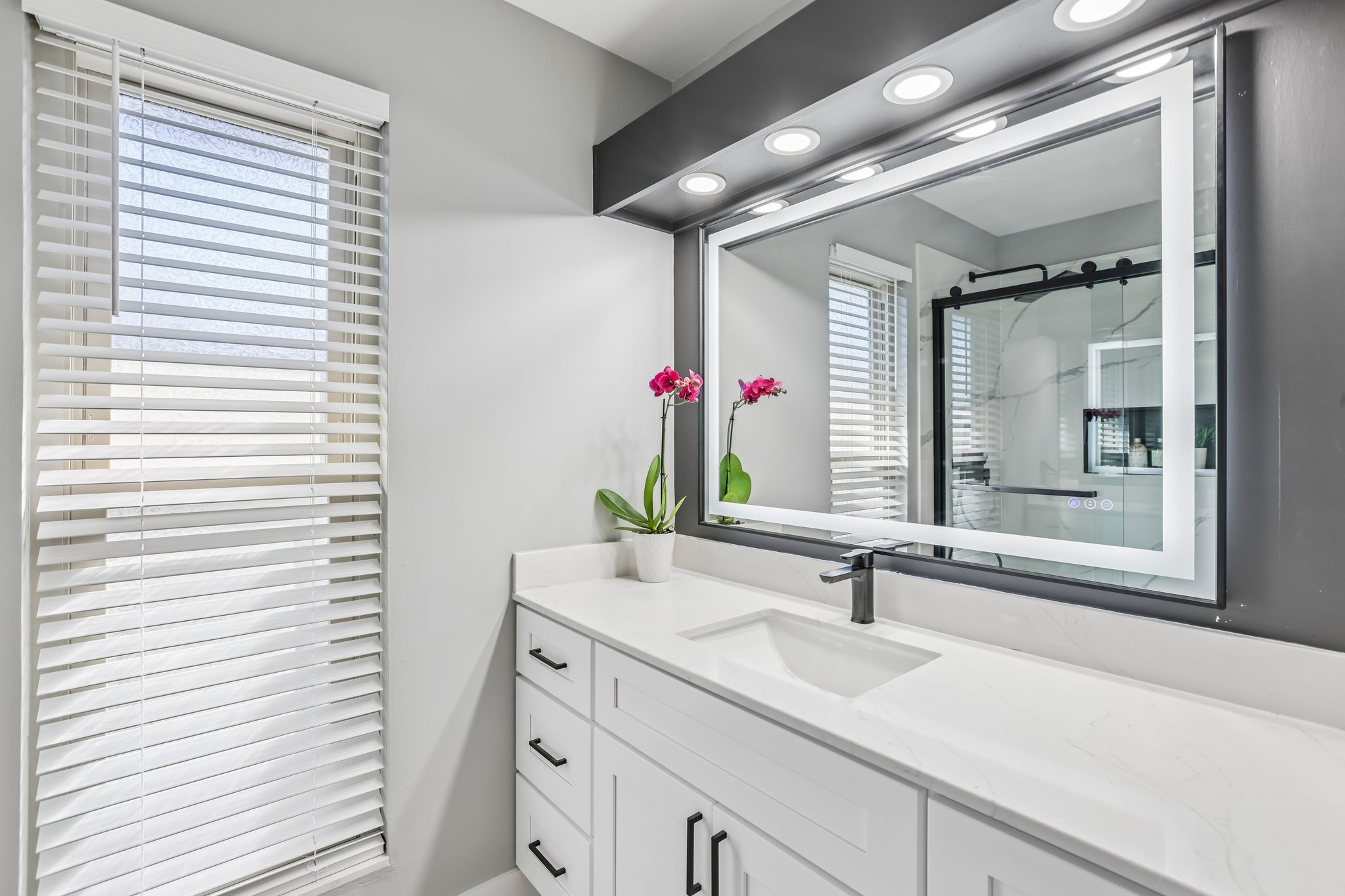 2609 Moraga Dr-S0210-041.jpg