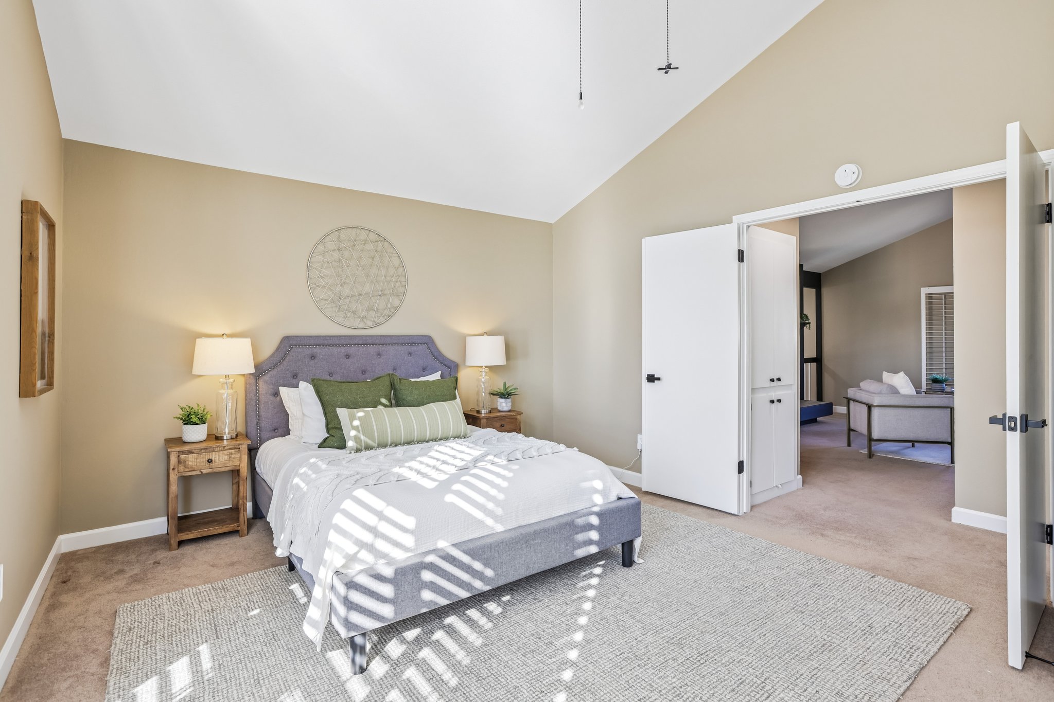 2609 Moraga Dr-S0210-045.jpg