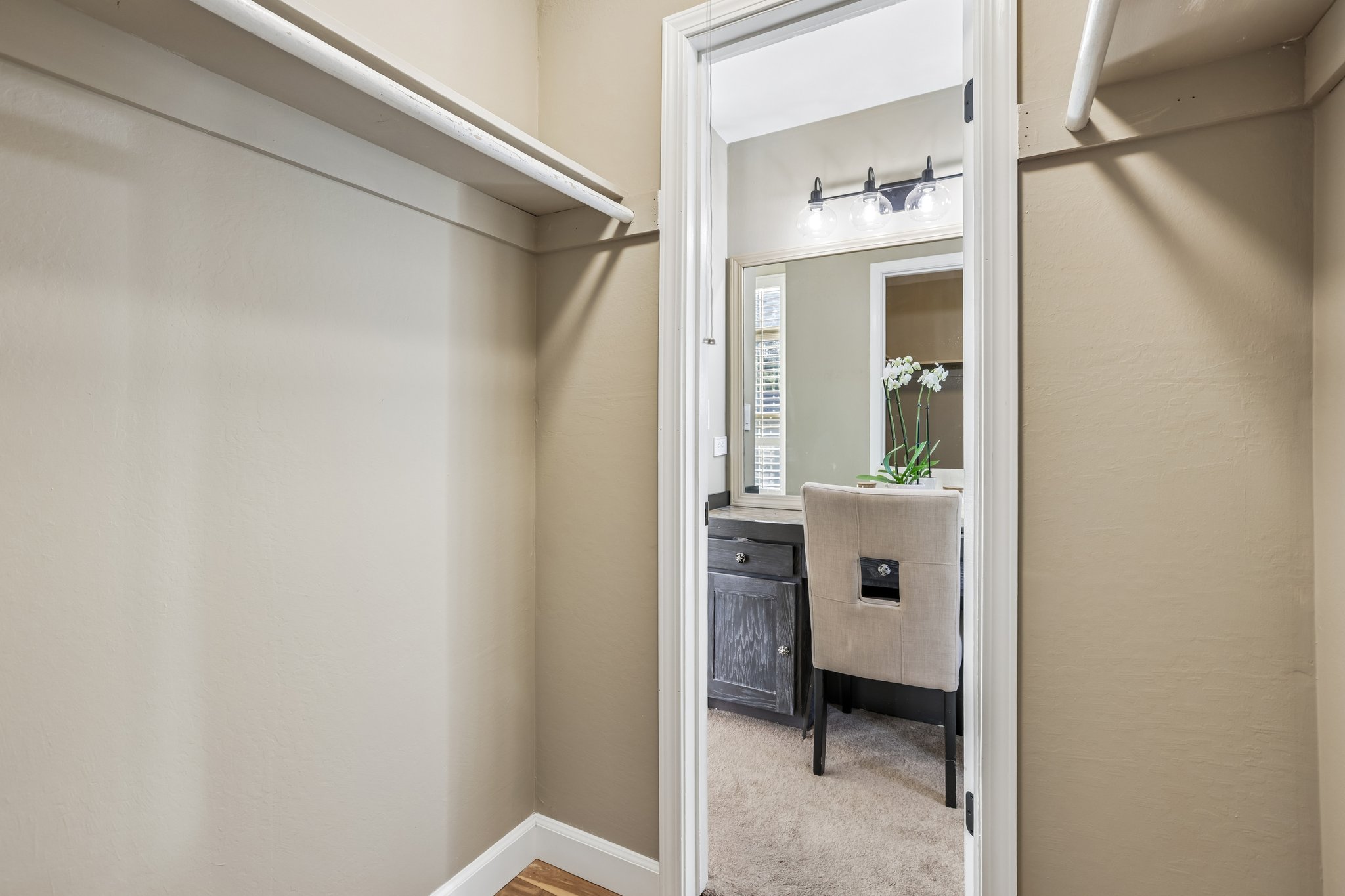 2609 Moraga Dr-S0210-052.jpg