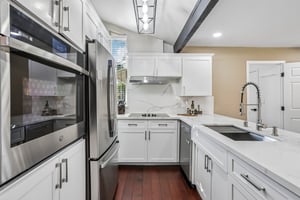2609 Moraga Dr-S0210-021.jpg