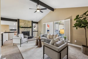 2609 Moraga Dr-S0210-037.jpg
