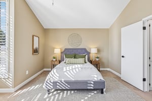 2609 Moraga Dr-S0210-046.jpg