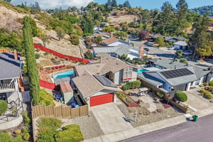 2609 Moraga Dr-S0210-077.jpg