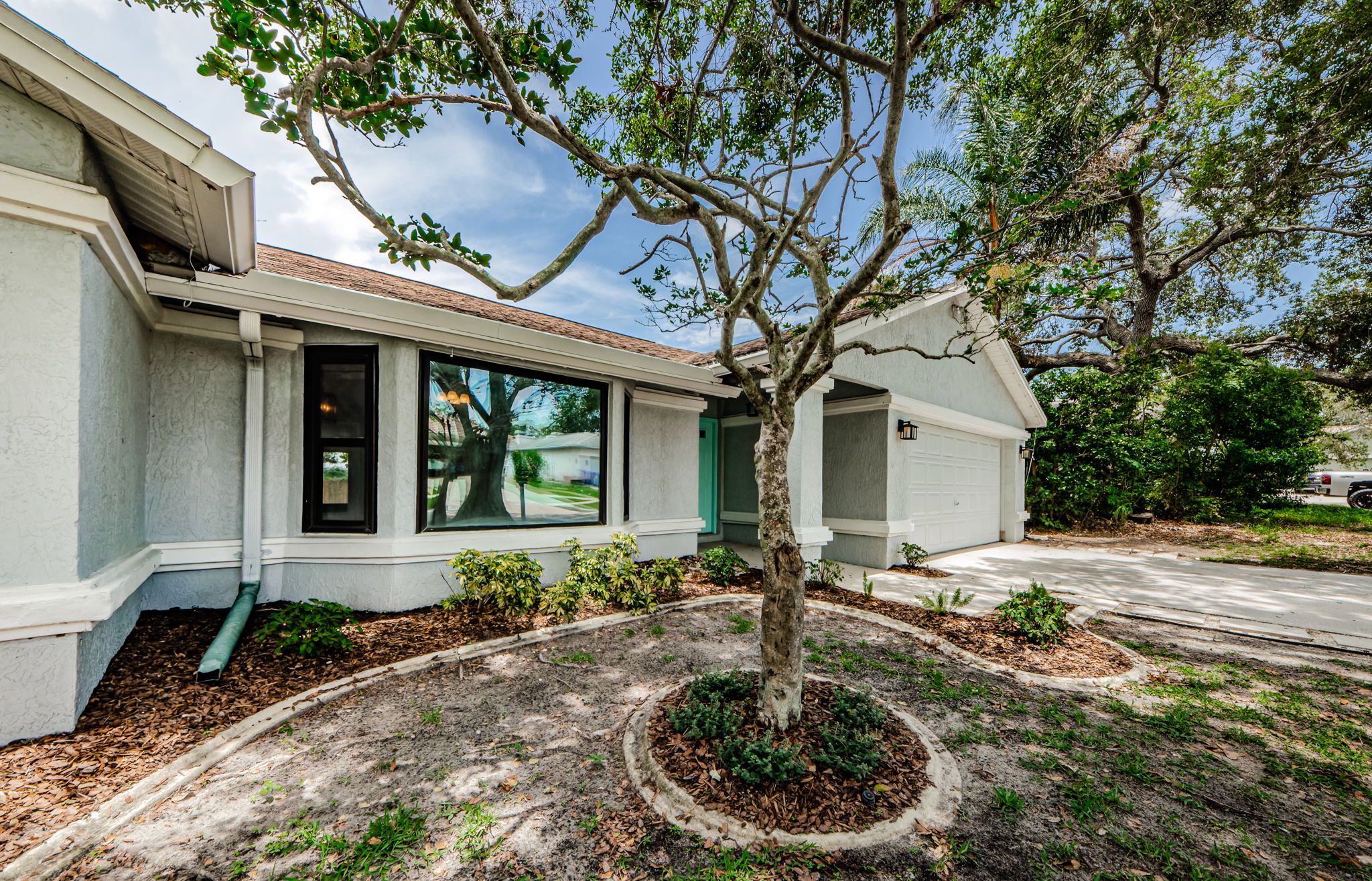 Front Exterior 4-2