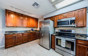 Kitchen 5-2