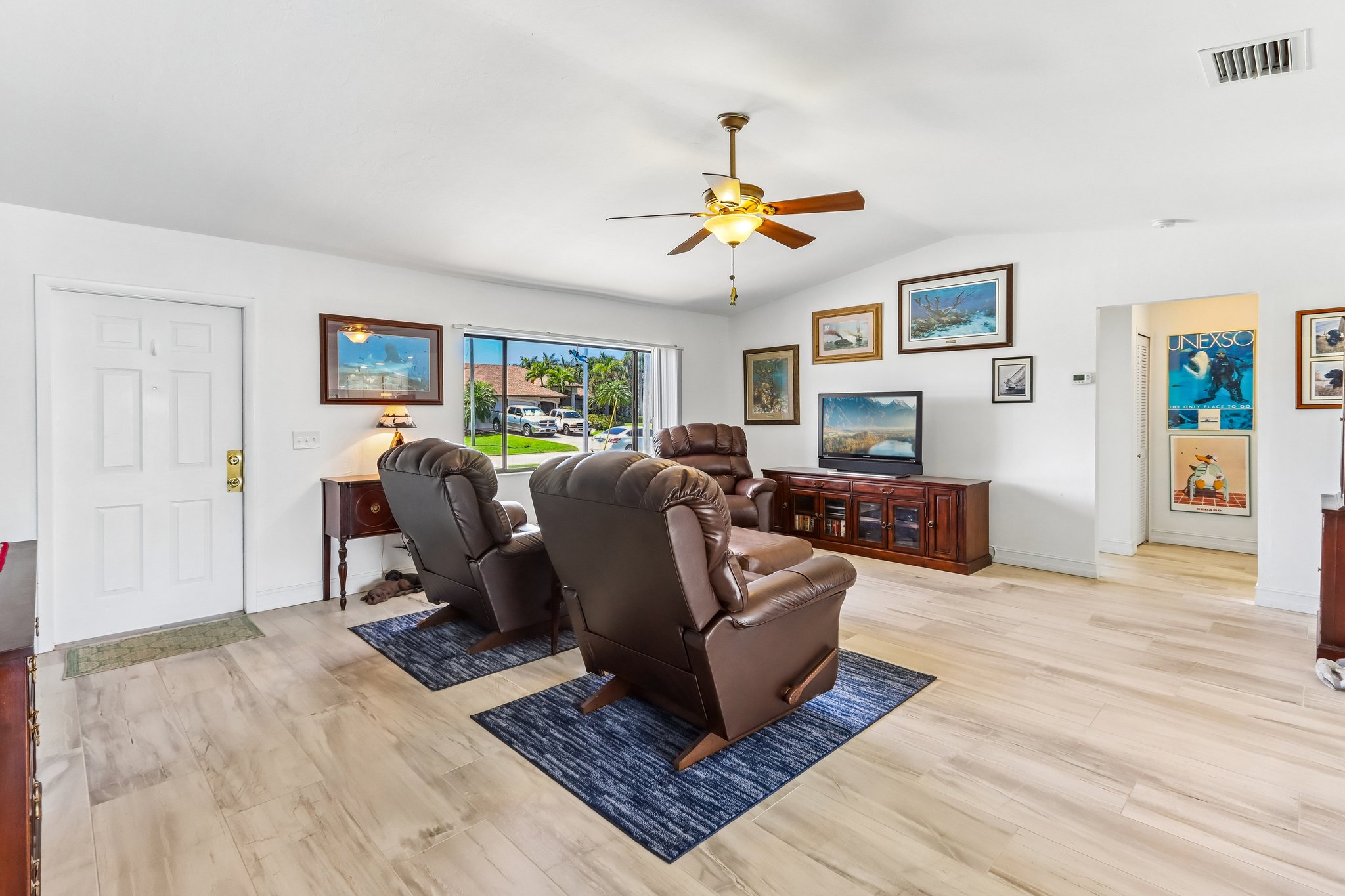 SW 37th St-S2604-004.jpg