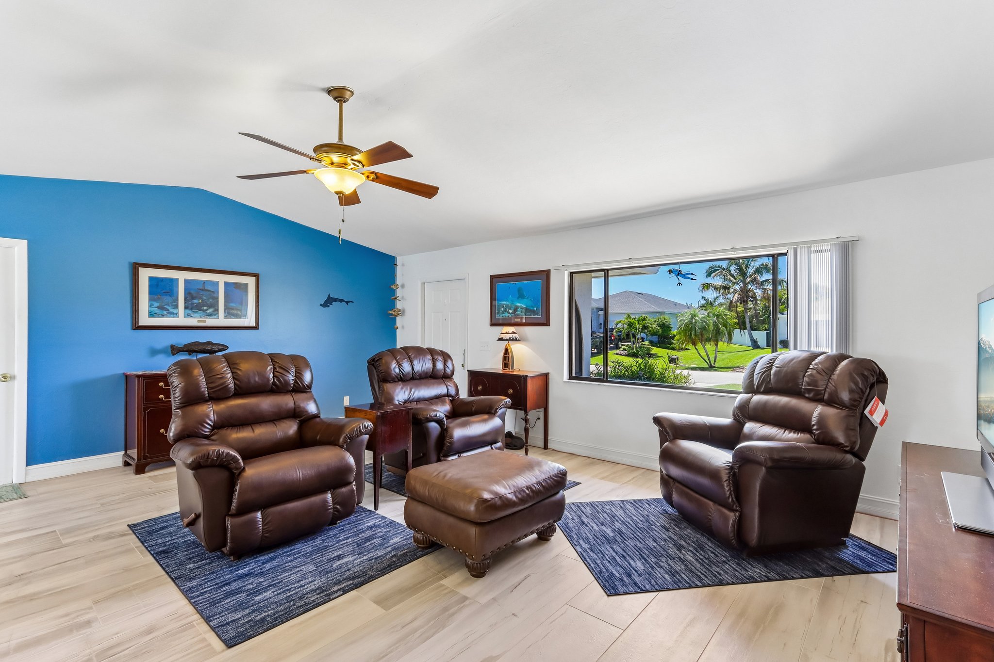 SW 37th St-S2604-005.jpg