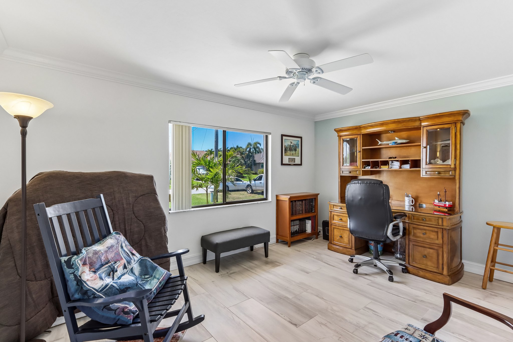 SW 37th St-S2604-016.jpg