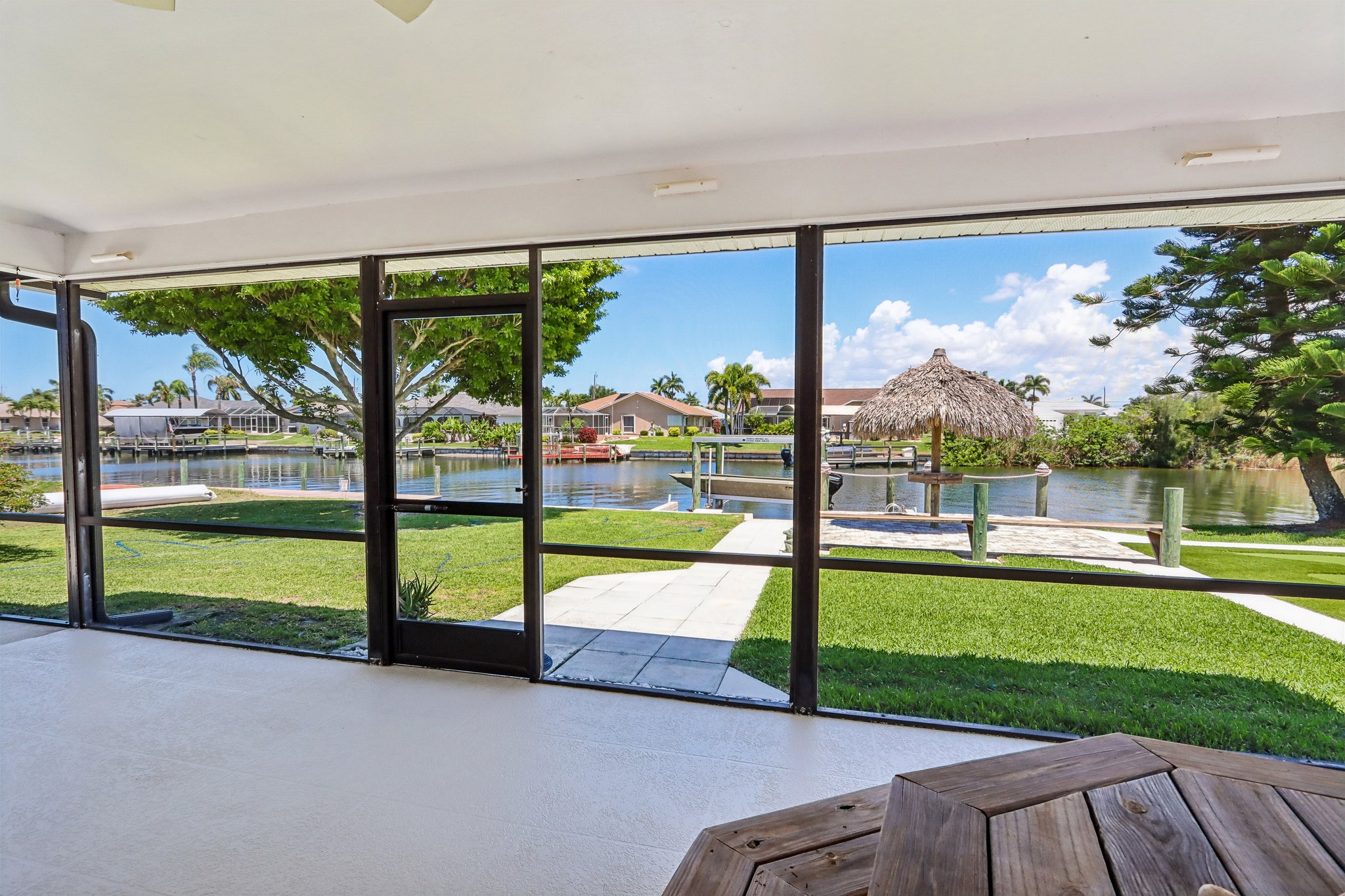 SW 37th St-S2604-023.jpg