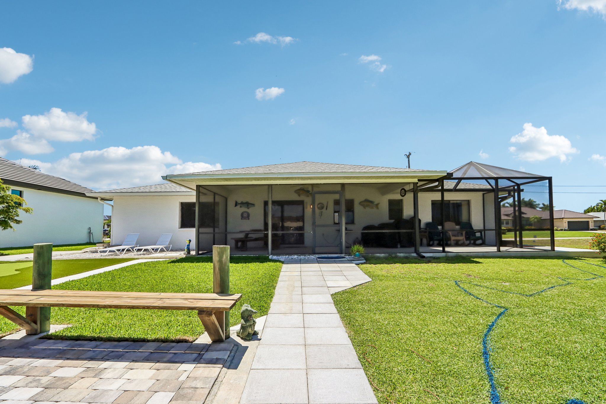 SW 37th St-S2604-026.jpg