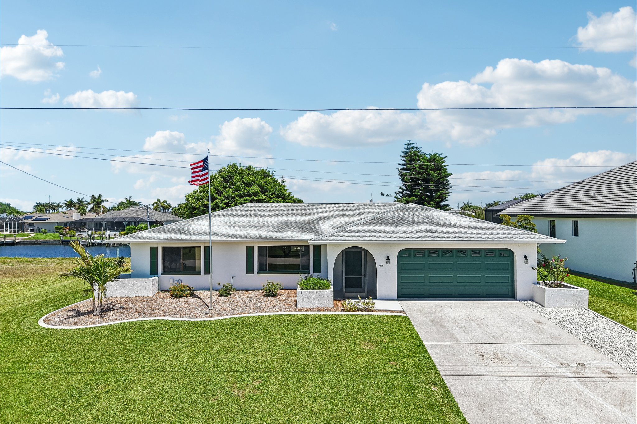 SW 37th St-S2604-035.jpg