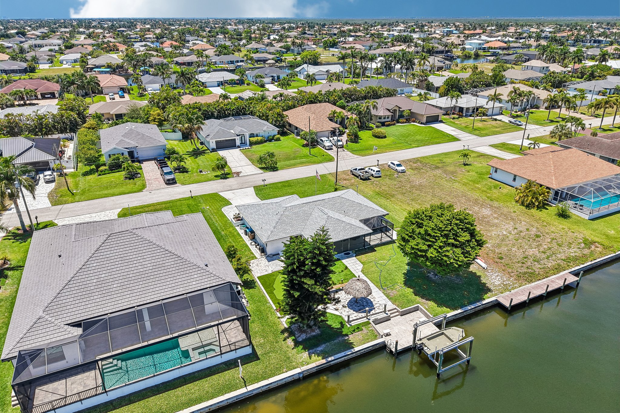 SW 37th St-S2604-048.jpg