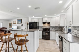 SW 37th St-S2604-008.jpg