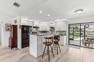 SW 37th St-S2604-009.jpg