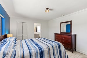 SW 37th St-S2604-013.jpg