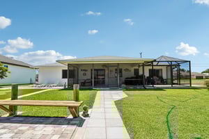 SW 37th St-S2604-026.jpg