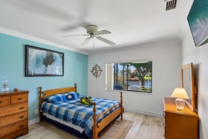 SW 37th St-S3004-001.jpg