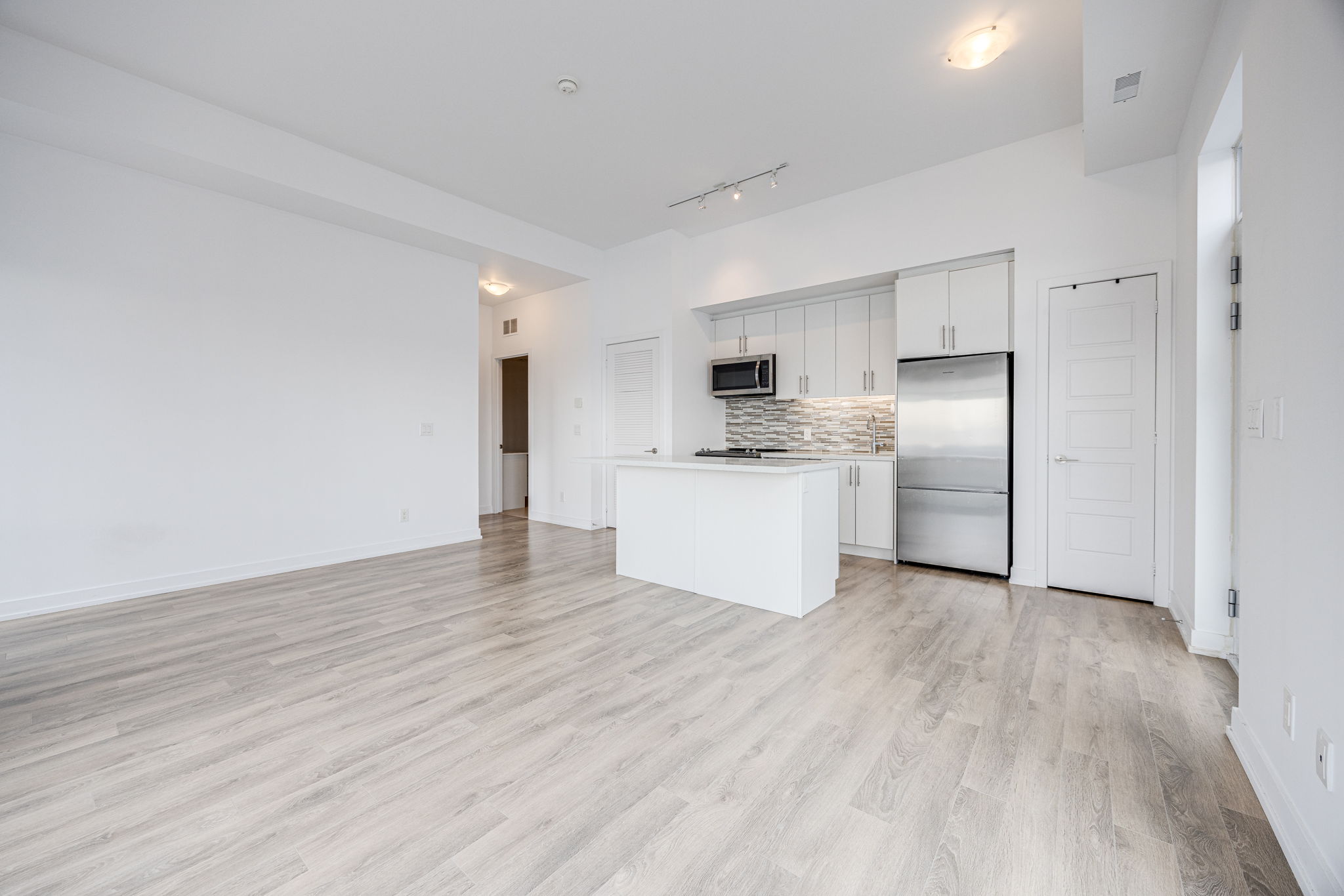 Innisfil property showcase — delivered property photograph 7