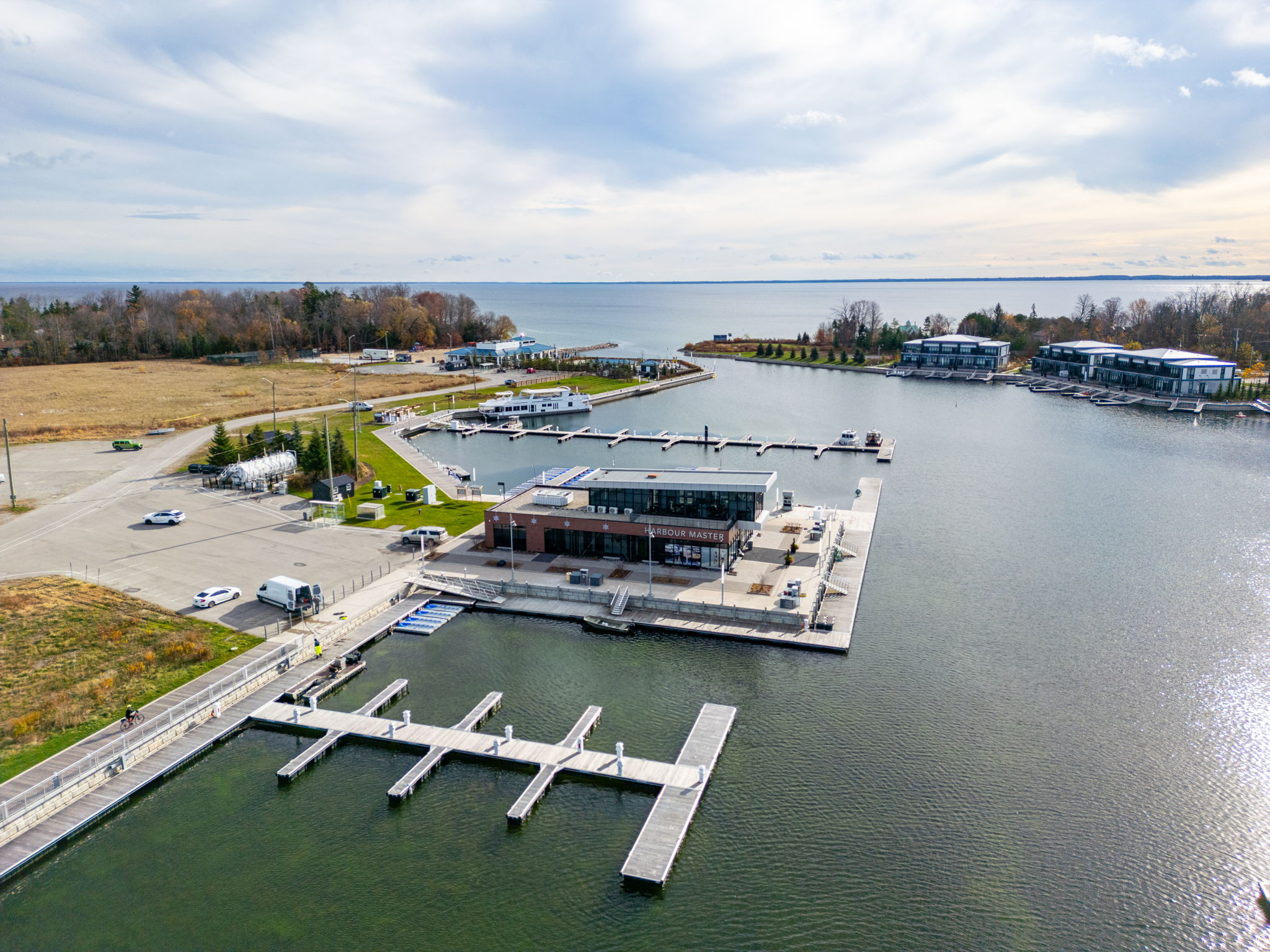 Innisfil property showcase — delivered property photograph 33