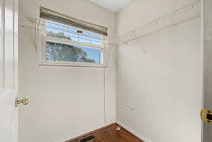  Photo 34