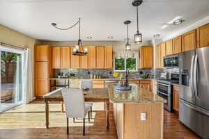 Terra Vista St-S0305-010.jpg