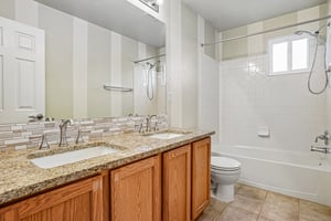 Terra Vista St-S0305-037.jpg