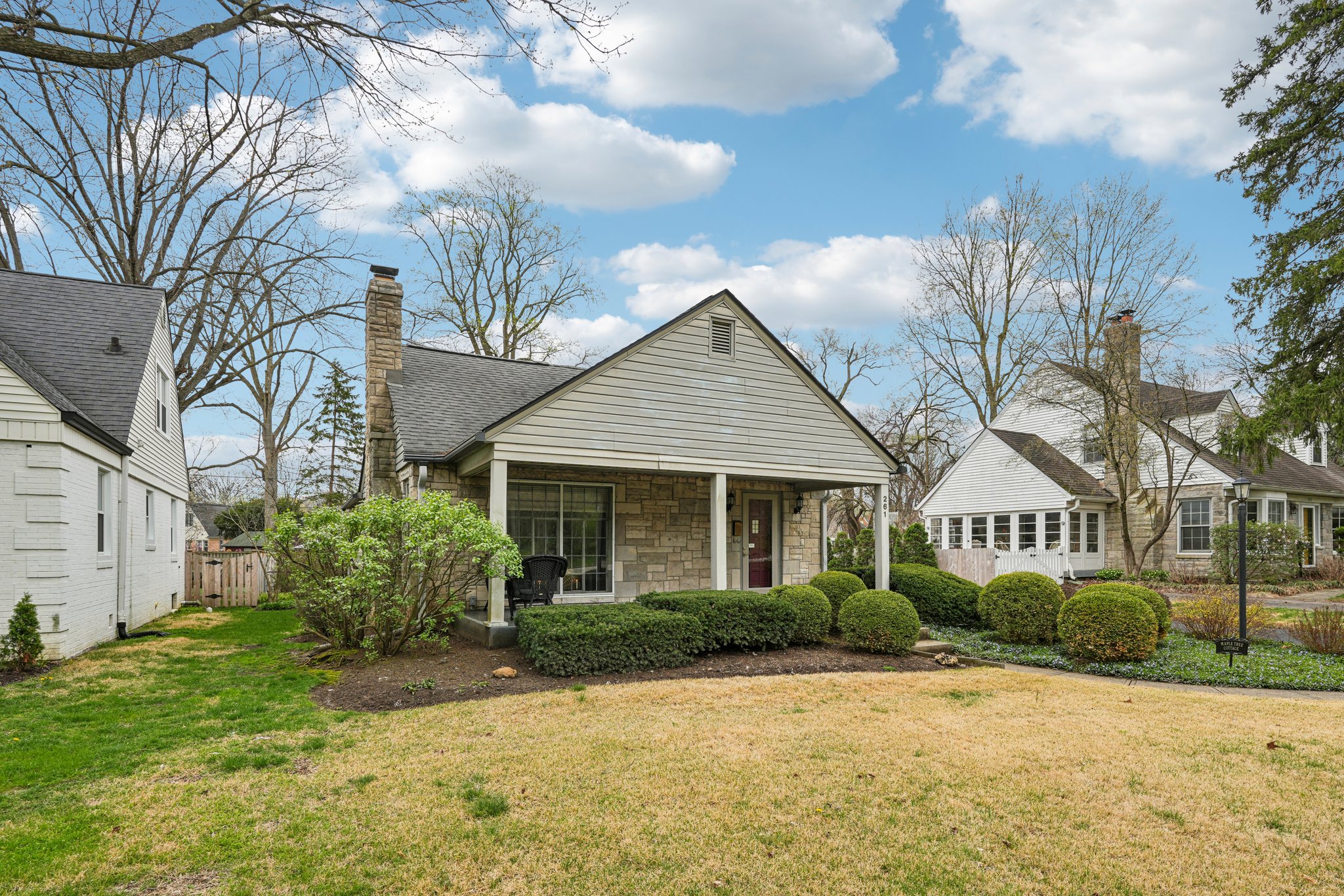 W Westfield Blvd-S0304-003.jpg