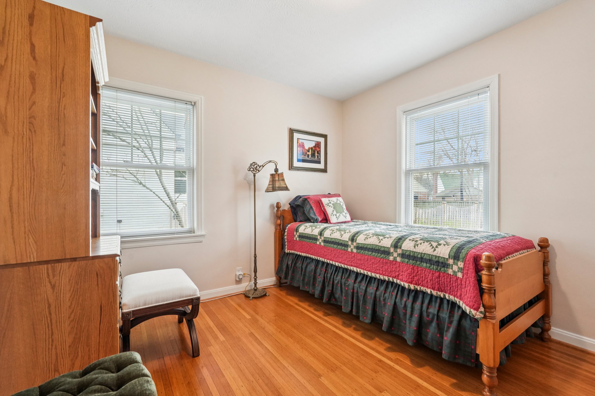 W Westfield Blvd-S0304-028.jpg