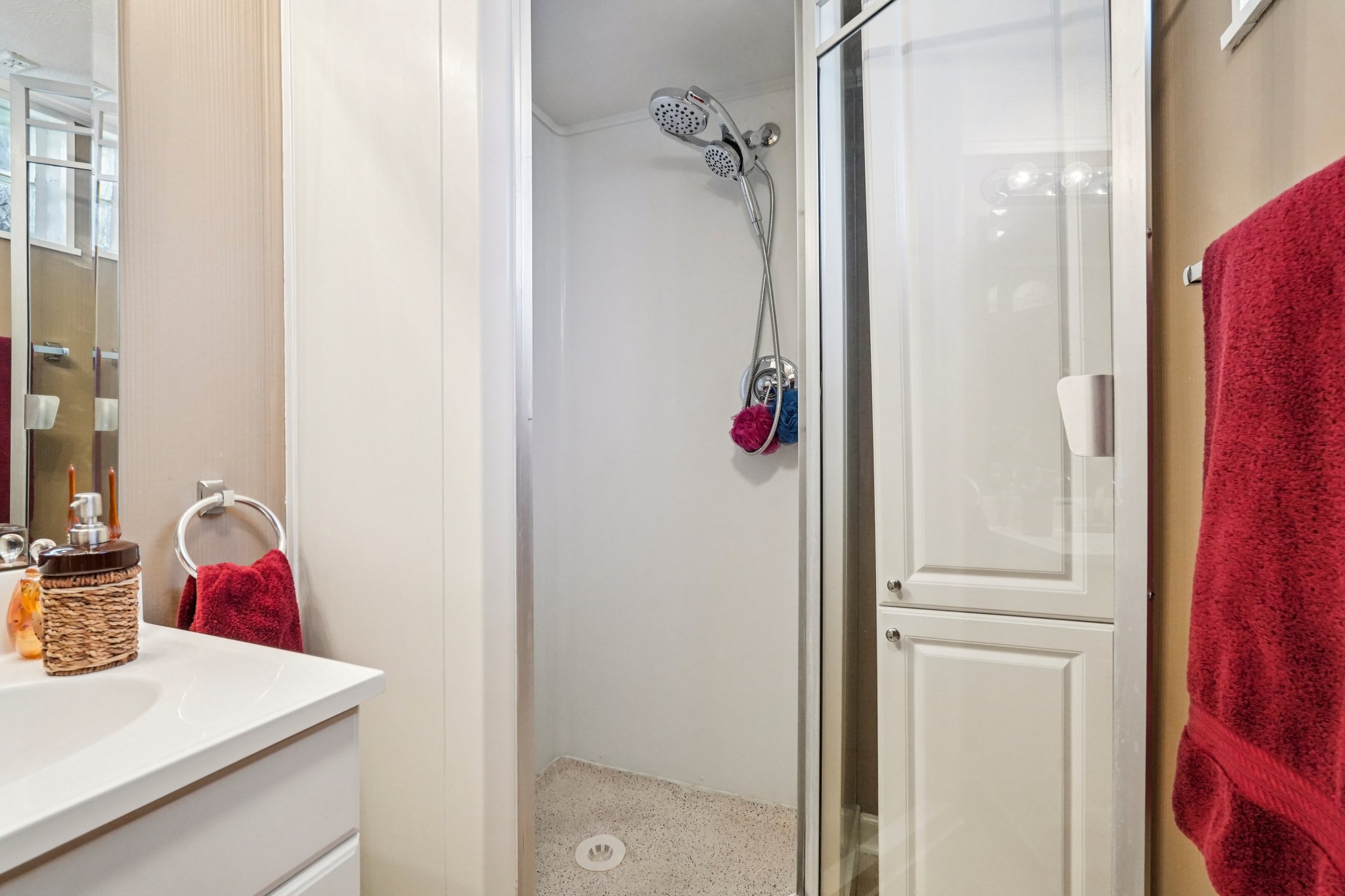 W Westfield Blvd-S0304-049.jpg