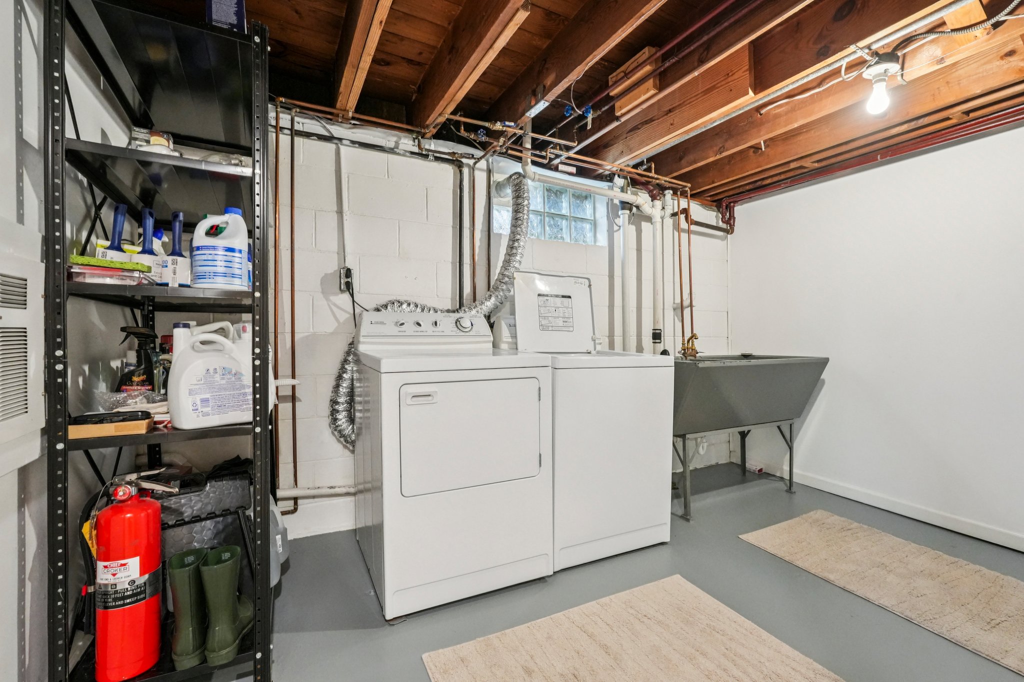 W Westfield Blvd-S0304-050.jpg