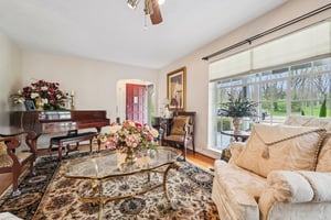 W Westfield Blvd-S0304-014.jpg