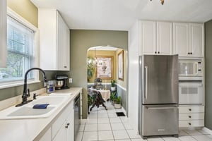 W Westfield Blvd-S0304-020.jpg