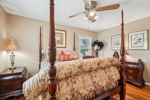 W Westfield Blvd-S0304-035.jpg